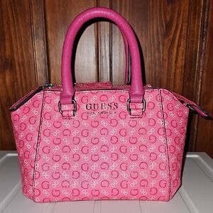 Guess Karlan Mini Satchel | Fushia